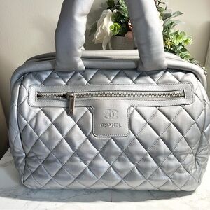 Excellent Chanel Quilted Cocoon Tote, Great for outings